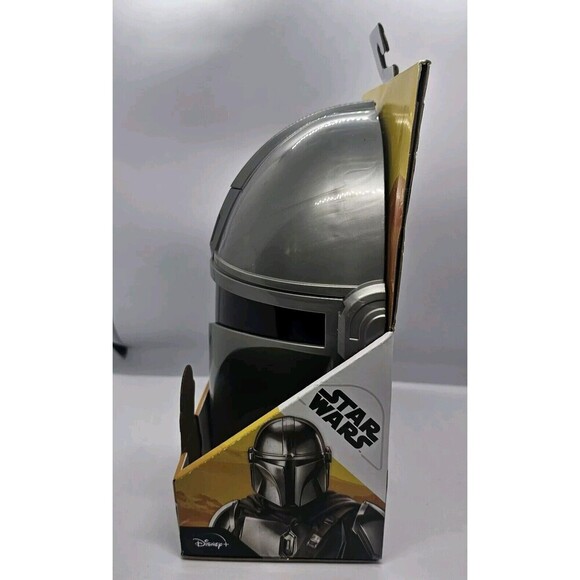 Star Wars The Mandalorian Electronic Mask Helmet by Hasbro, Disney Role Playing - Picture 6 of 11